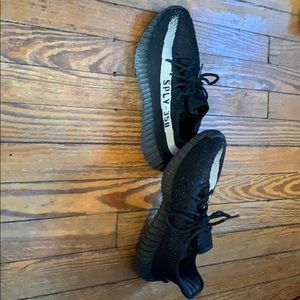 Adidas Yeezy Boost 350 V2
